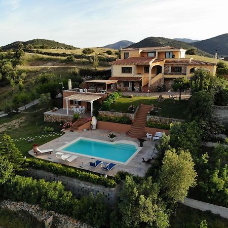 Hotel Domus Francy San Teodoro  Exterior foto
