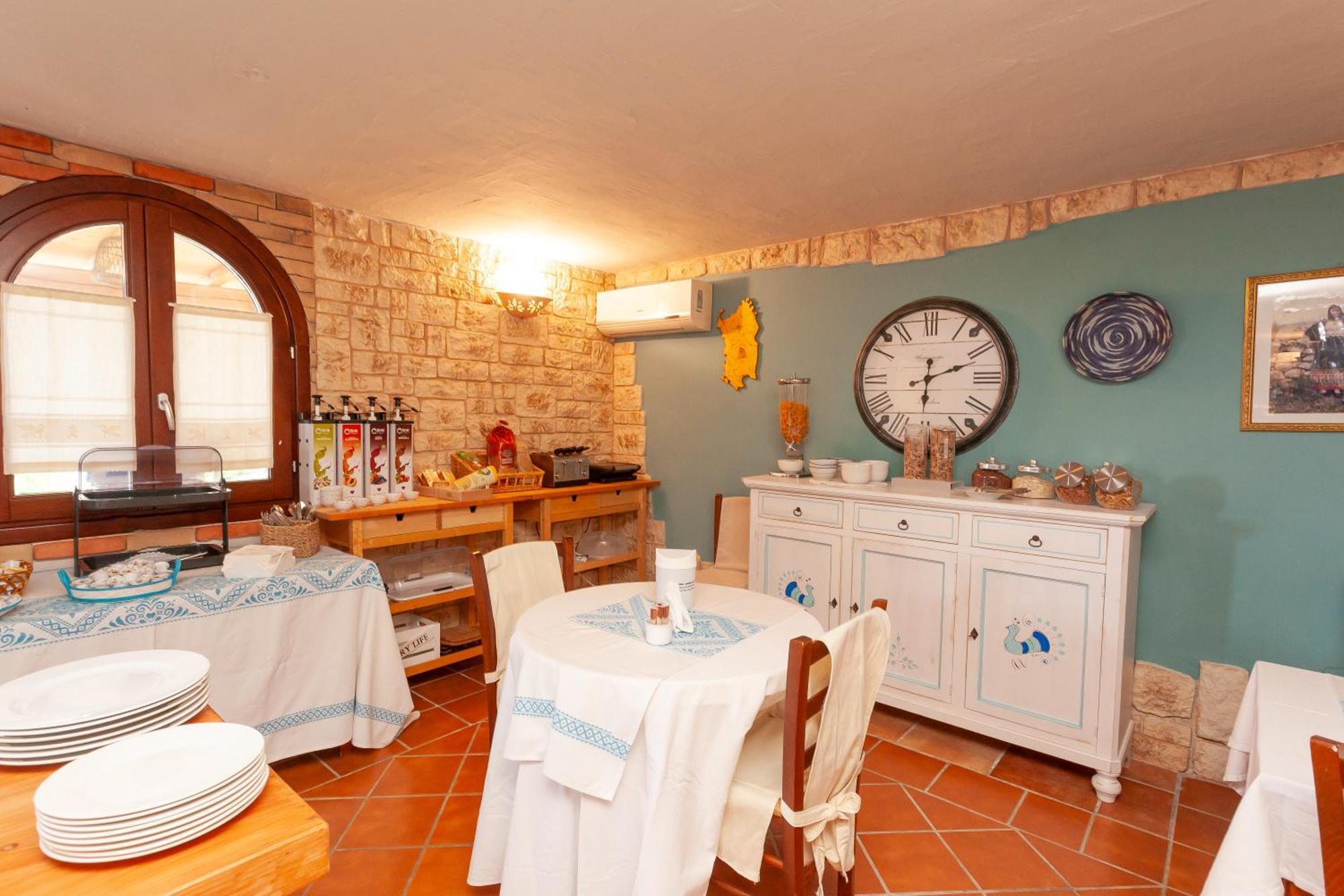 Hotel Domus Francy San Teodoro  Exterior foto