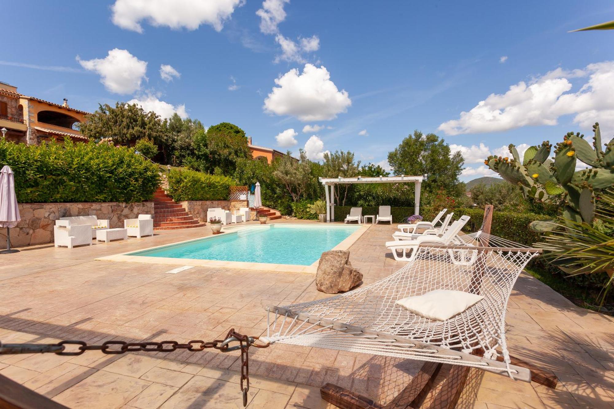 Hotel Domus Francy San Teodoro  Exterior foto