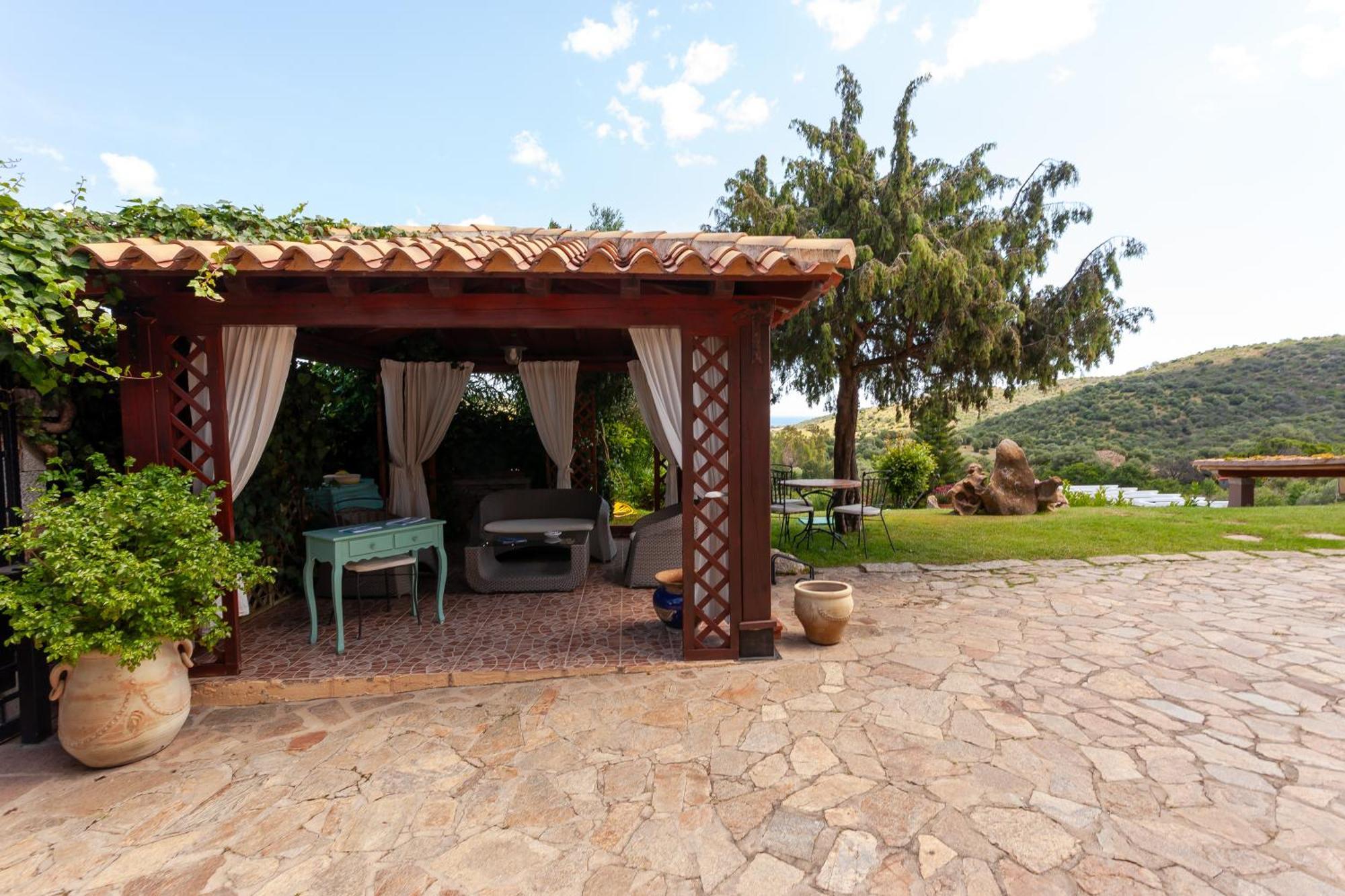 Hotel Domus Francy San Teodoro  Exterior foto